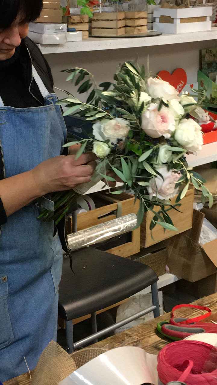  Domani mi sposo  😍 sono appena stata a vedere il mio bouquet e i centrotavola - 2