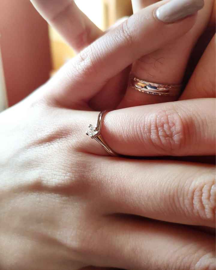 Parlaci del tuo anello di fidanzamento e scarica il regalo - 1