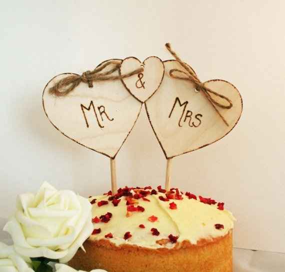 cake topper