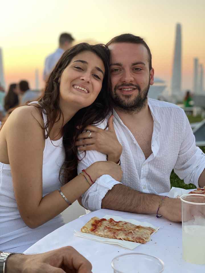 Postate una foto di voi due 👇 - 1