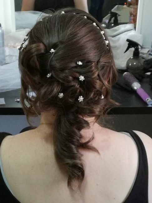 Acconciatura capelli corti - 5