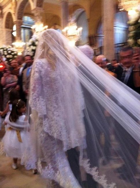 Valeria marini primissimo scatto abito sposa - 1