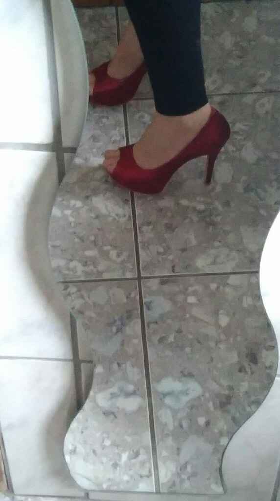 Le scarpe che volevo...ma un pelino grandi. help! - 2
