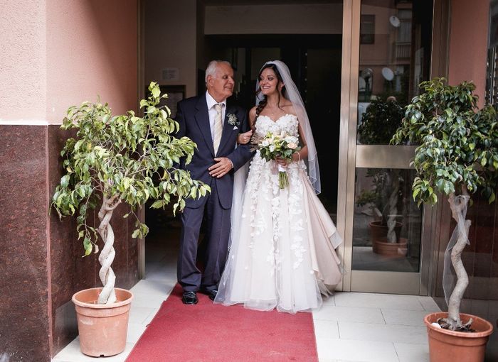 Io e il mio nonnino che mi ha accompagnato all'altare