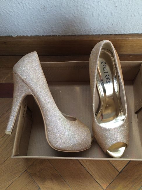 Domanda scarpe..m - 1