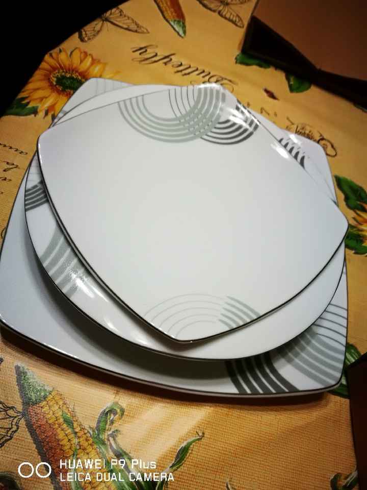  Finalmente a-260 giorni ho il servizio piatti , posateria, frigo e tv - 1