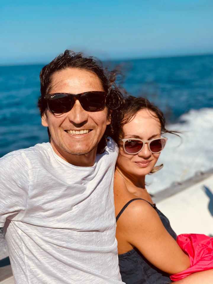 Postate una foto di voi due 👇 - 1