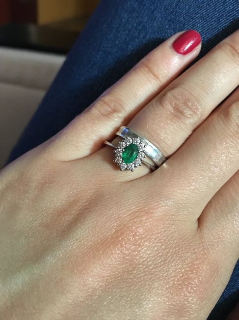 Vi piace il mio anello di fidanzamento? 😍😍 - 1
