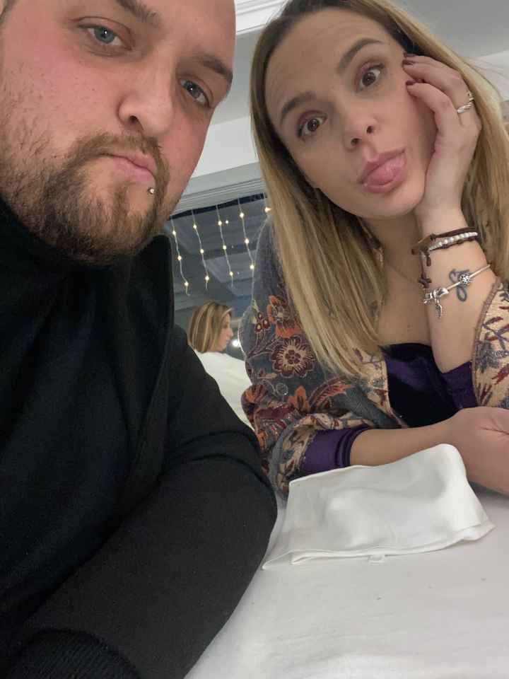 Postate una foto di voi due 👇 - 1