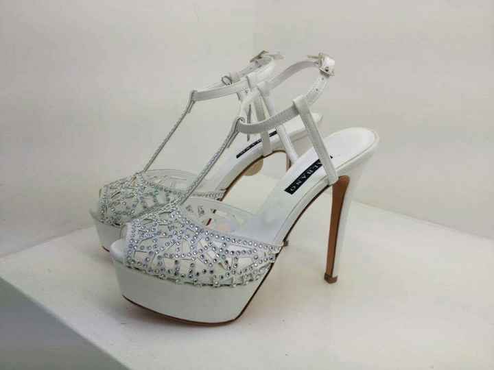 Scarpe e profumo :) - 1