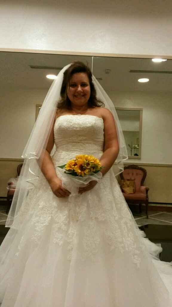 Questo é il mio abito e il vostro??? postate le foto!!!! - 1