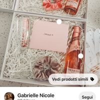 Regalo damigelle, pensiero personalizzato o abito? - 1