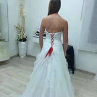 Mi fate vedere i vostri abiti? - 1