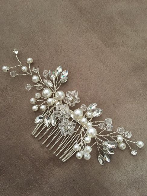 Fermaglio acconciatura: votate! - 1