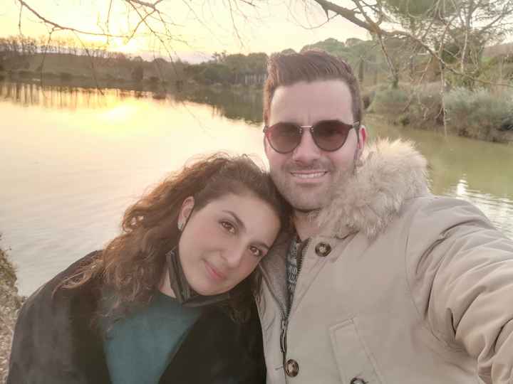 Postate una foto di voi due 👇 - 1