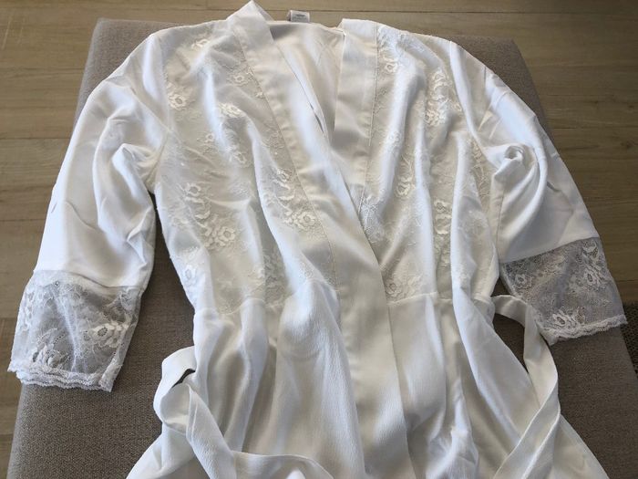 Dettaglio vestaglia 2