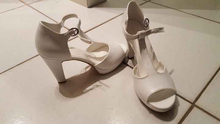 Le vostre scarpe - 1