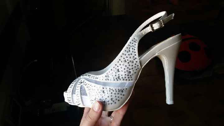 A -99 ecco le scarpe - 1