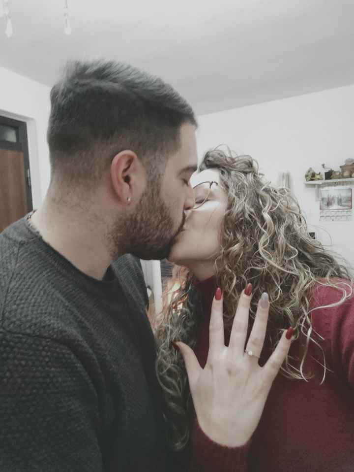 Postate una foto di voi due 👇 - 1