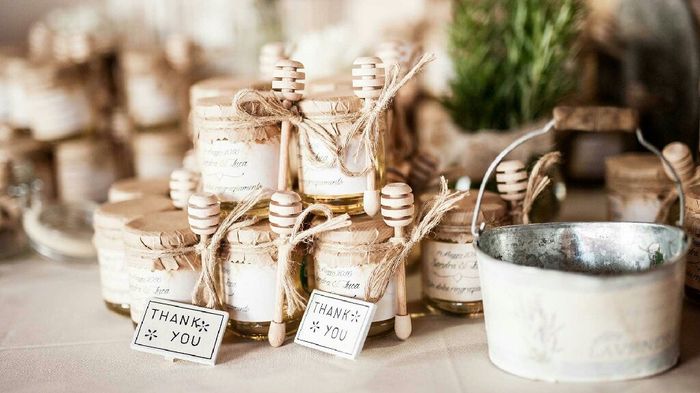 Bomboniere: help - 1