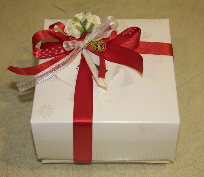 Confezione bomboniera