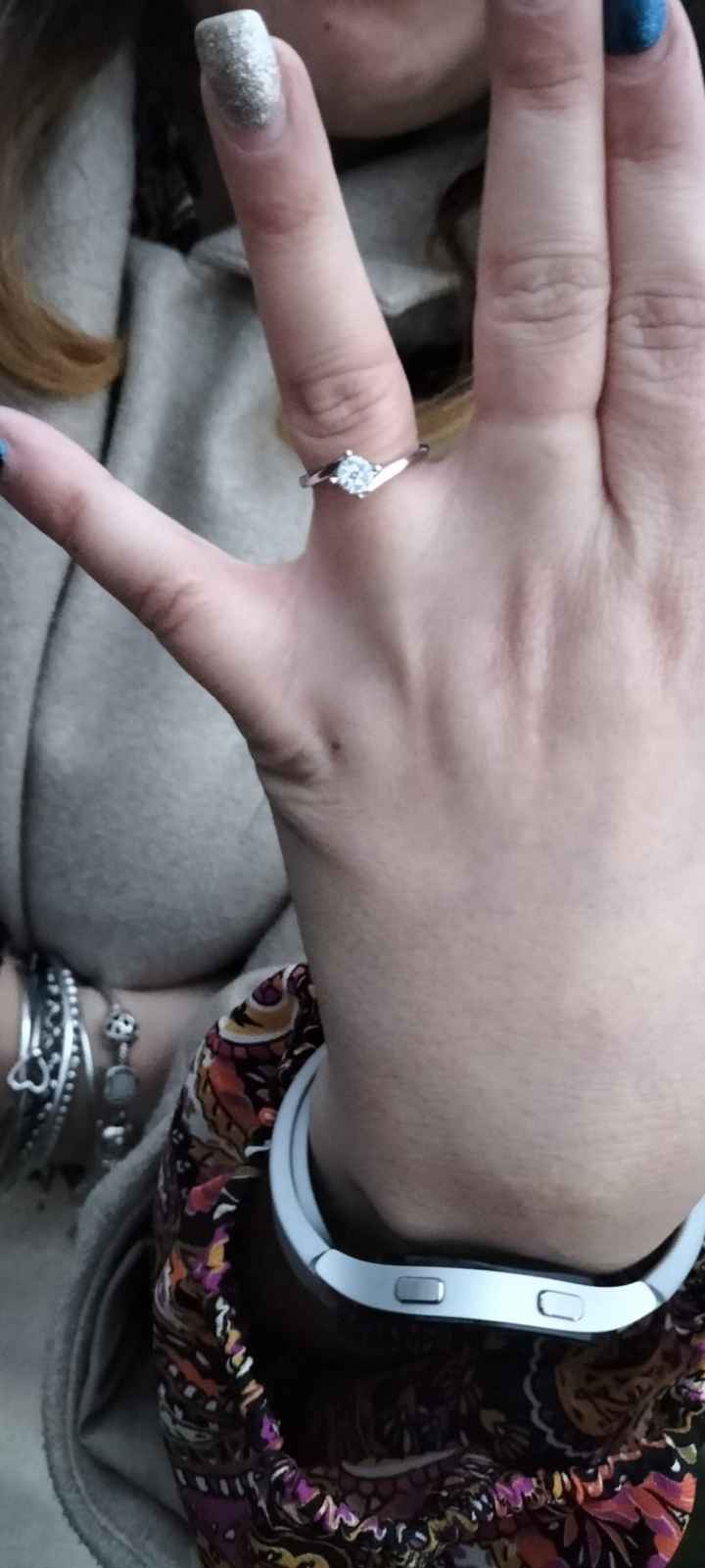 Come è il vostro anello di fidanzamento?? - 1