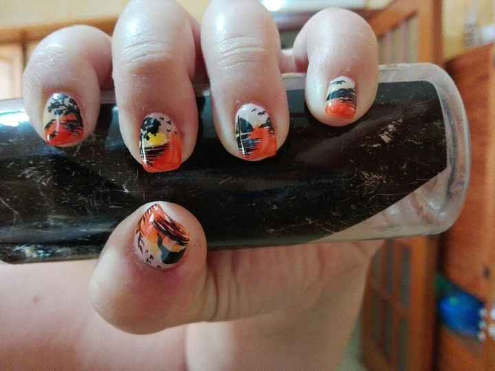 Mi fate vedere le vostre attuali unghie? - 2