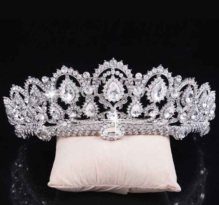 Sposine che amano il diadema - 2