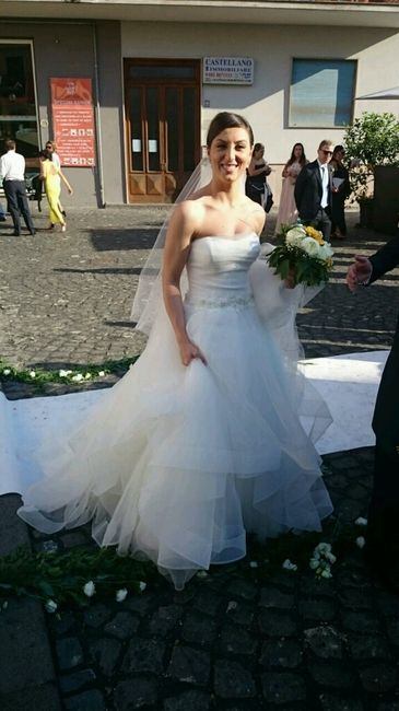 Com'è il vostro abito da sposa? condividiamo la foto? - 1