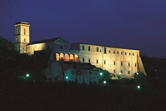 Cerco location foto visivamente simili al gran hotel convento di amalfi - 1