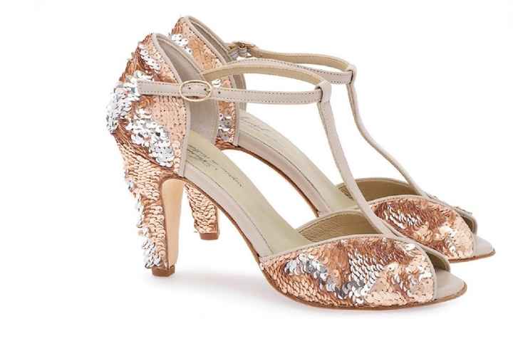 👠 👠👠👠 - 1