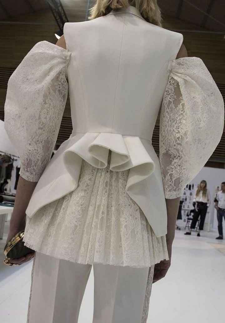 Completo giacca e pantalone al matrimonio - 2