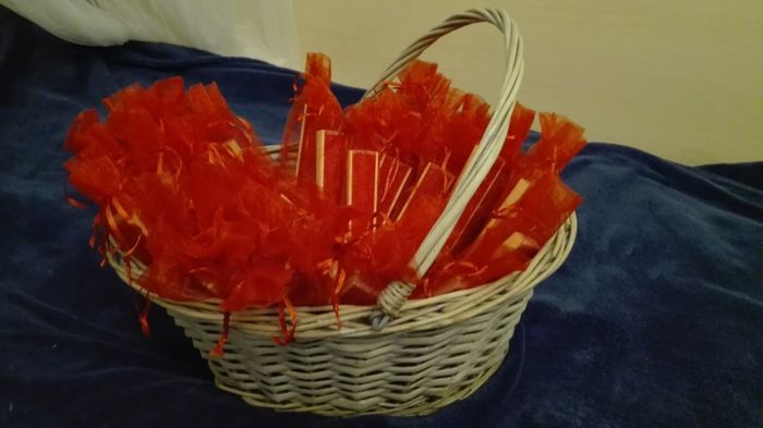 Sono arrivati i ventagli rossi! 3