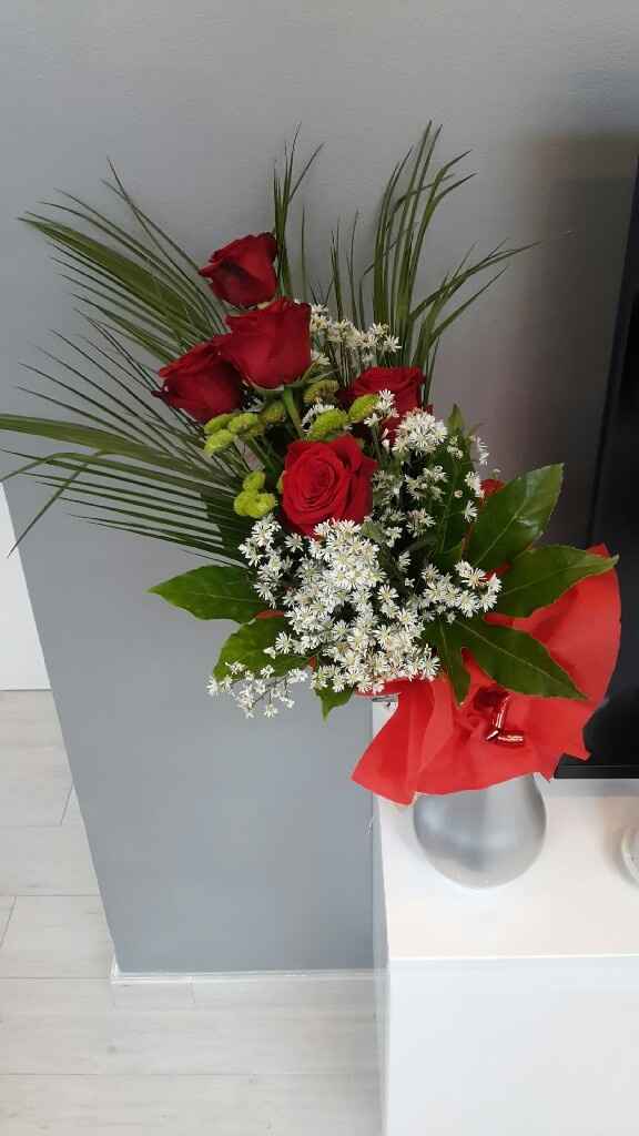 -239 ultimo anniversario da fidanzati - 1