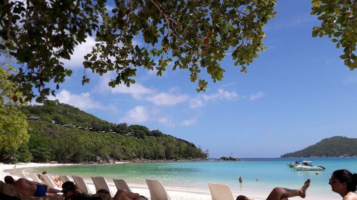  Seychelles - 1