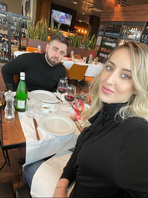 Postate una foto di voi due 👇 - 1