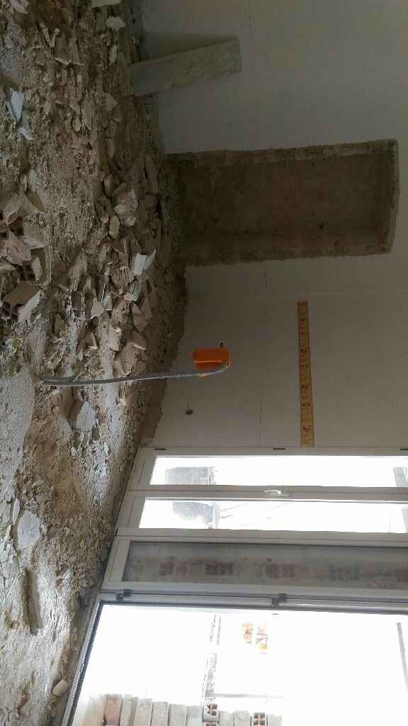  Almeno un pezzo...... - 1