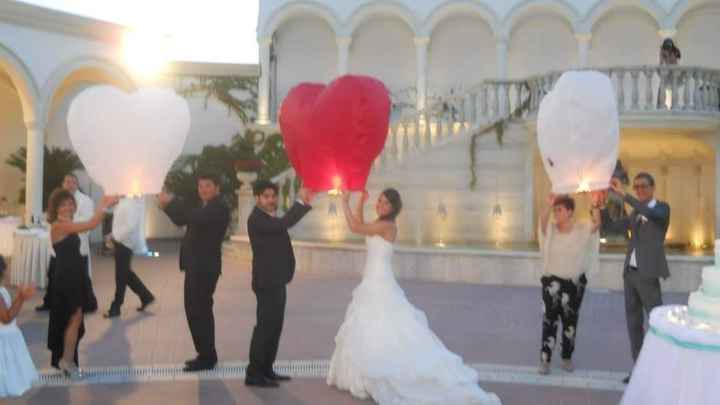 Lanterne volanti di giorno - 1