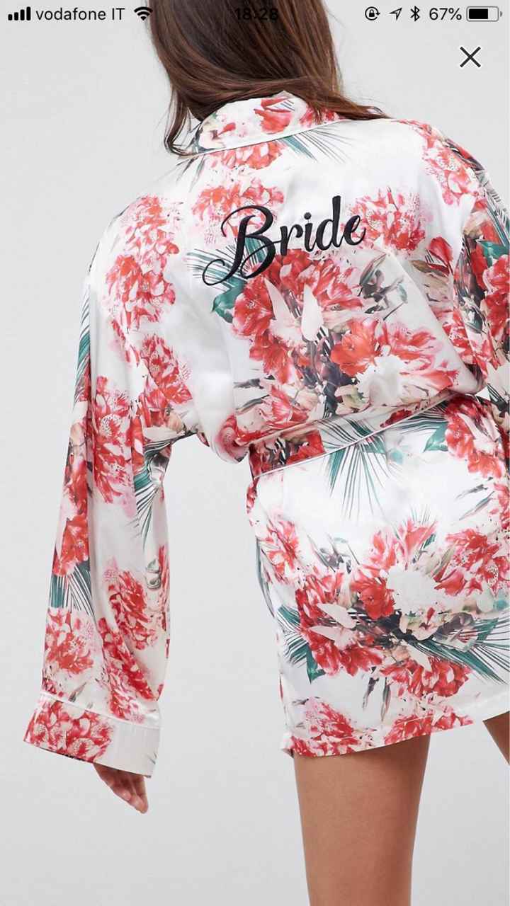 Vestaglia presa! - 1