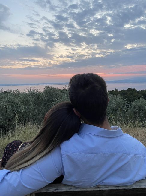 Postate una foto di voi due 👇 - 1