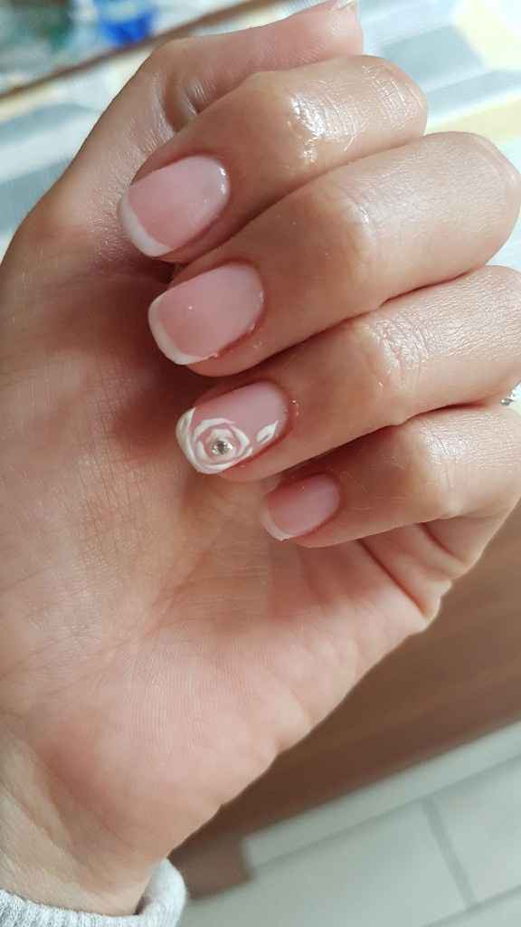  Manicure - 1