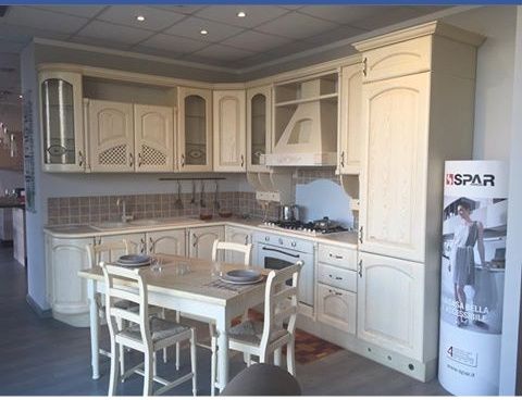 Arredamento classico? c'è qualcuno? - 3