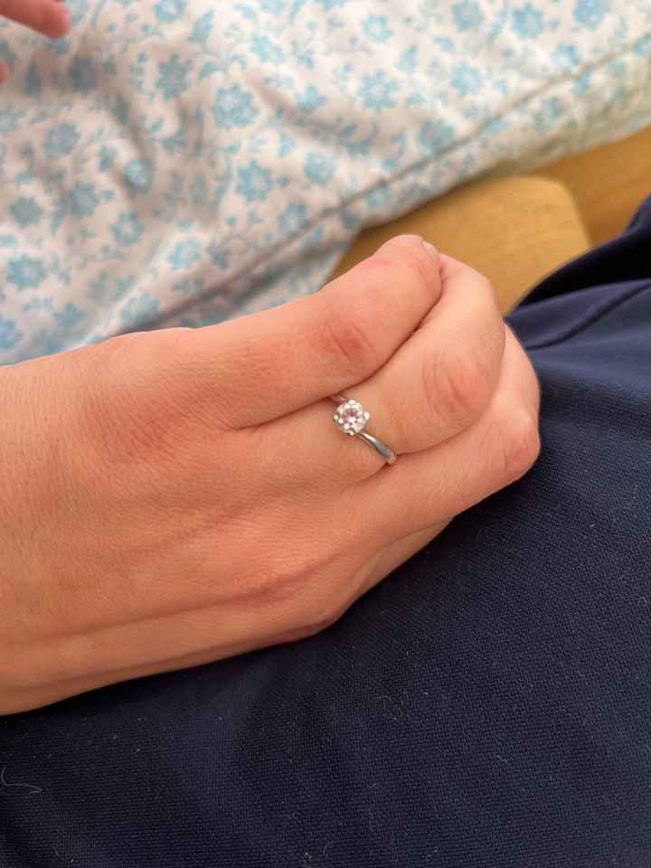 Come è il vostro anello di fidanzamento?? - 1