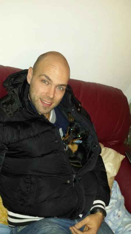 Sondaggio :) chi è il "bello"della coppia?  - 1