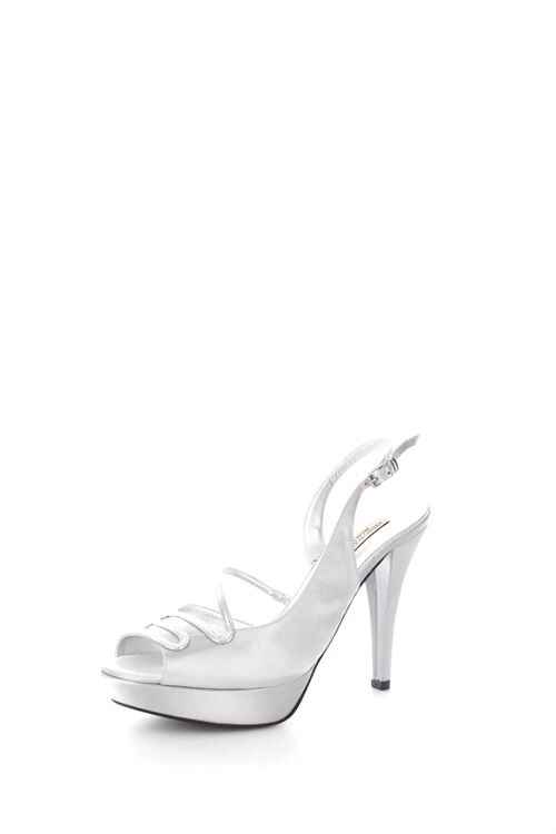 Iniziò settembre: quale modello di scarpe?? - 1