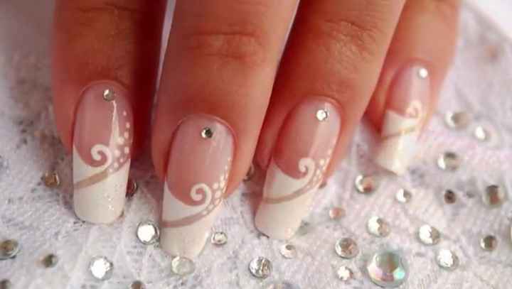 Foto unghie con gel per sposa - 1