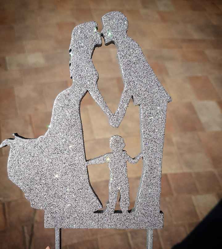Cake topper - 1