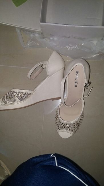 Mini sondaggio scarpe sposa - 1