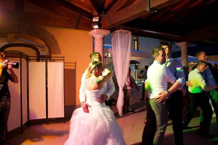 lento .. dove gli amici maschi ballavano in coppia!!!