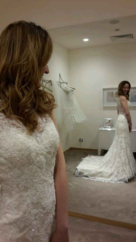 Questo é il mio abito e il vostro??? postate le foto!!!! - 1